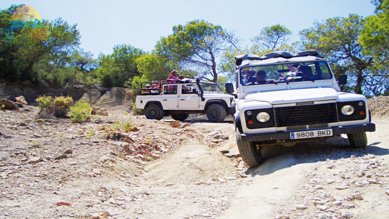 Jeep safari Side Turkey