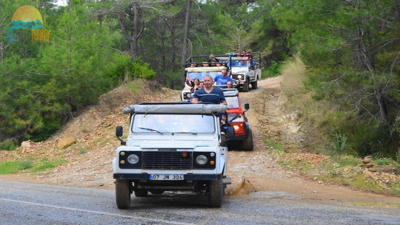 Jeep safari Side Turkey