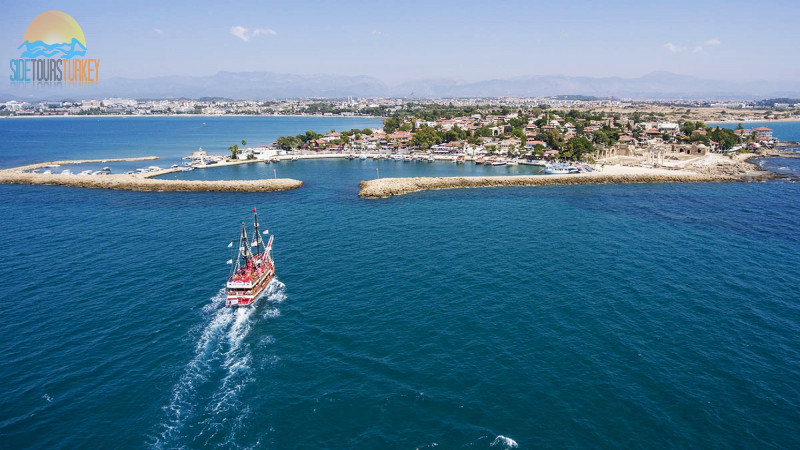 Yacht Tour to Dolphin Island from Side